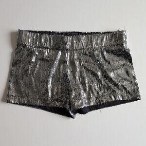 Sans Souci Silver sequined Mini short Small